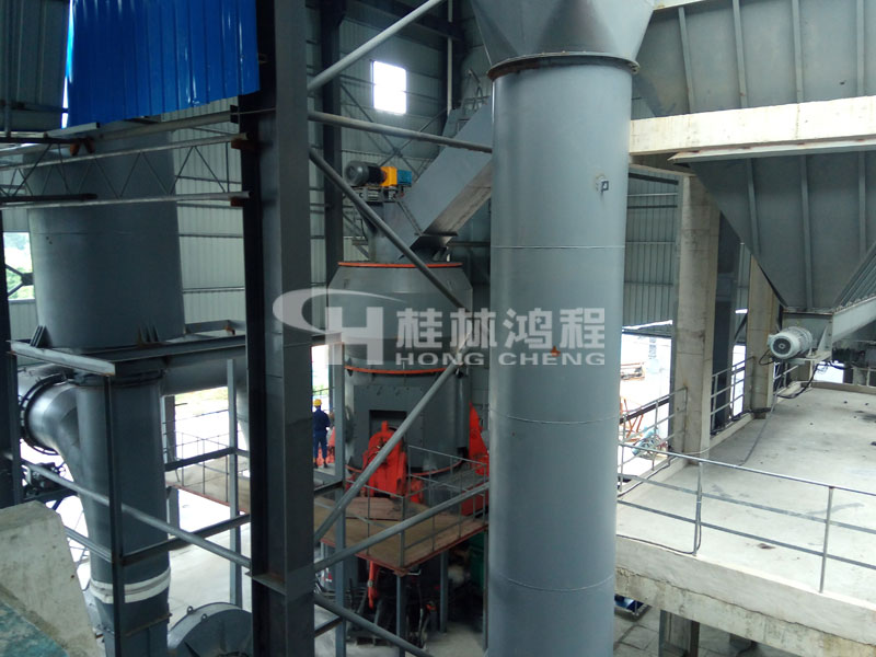 活性炭濾材，立式磨粉機(jī)，活性炭磨粉機(jī)，立磨，磨粉機(jī)械，磨粉設(shè)備，桂林鴻程